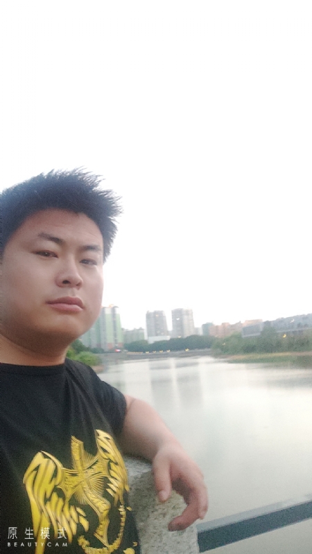 小海的第二张照片--岳池蓝颜知己交友网